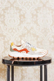 Sneakers Yamano da donna di Flower Mountain colore beige rust con dettagli in pony hair a pois