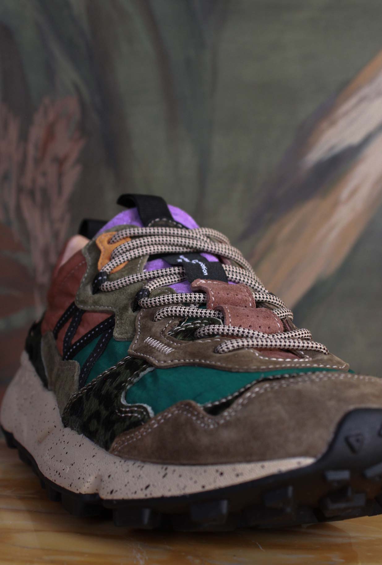 nuova sneakers lenzan da uomo by flower mountain suede nylon pony color dark grey green