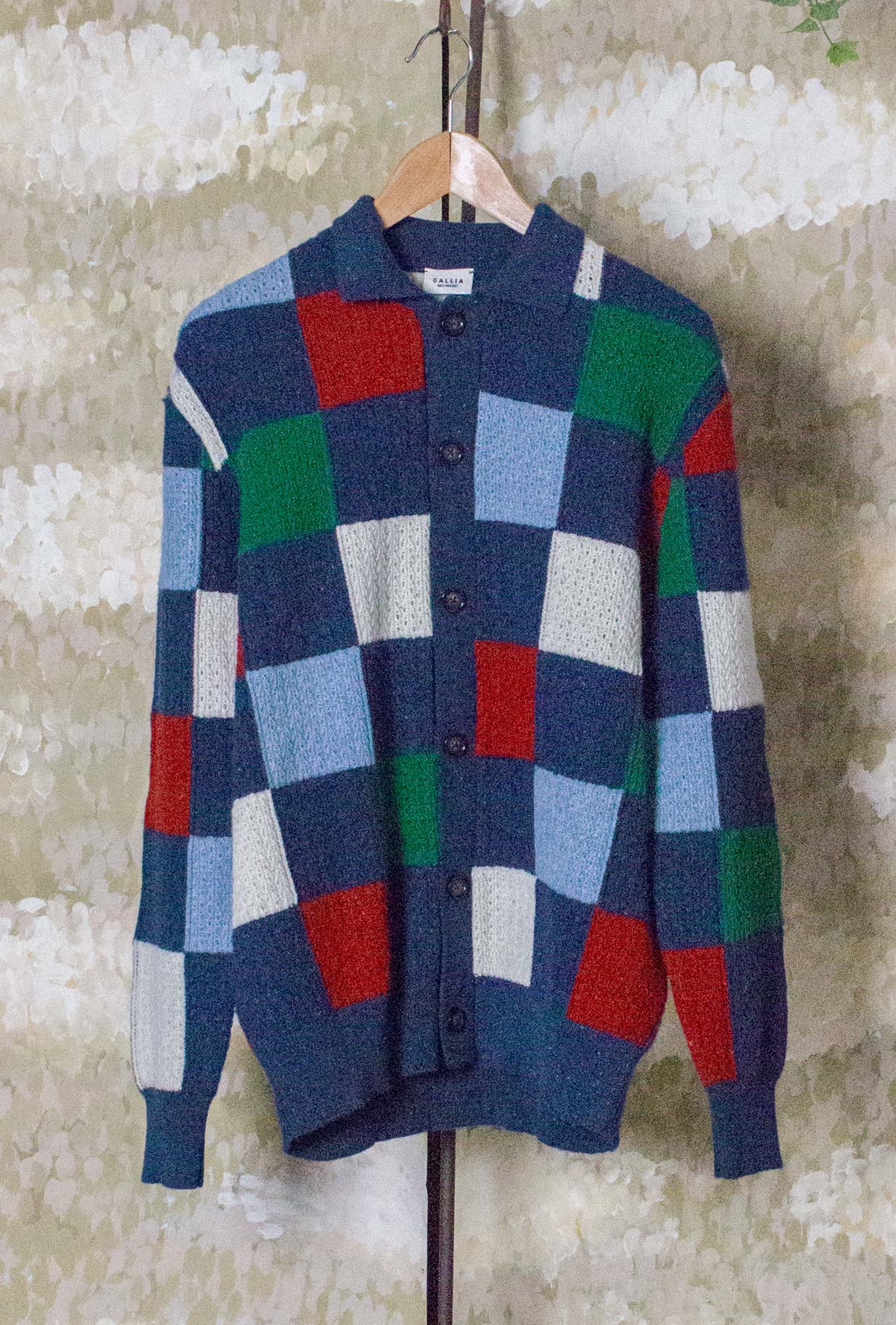 Cardigan Zack di Gallia realizzato in morbida lana merino nell’inedito motivo Damier Multicolor da Uomo