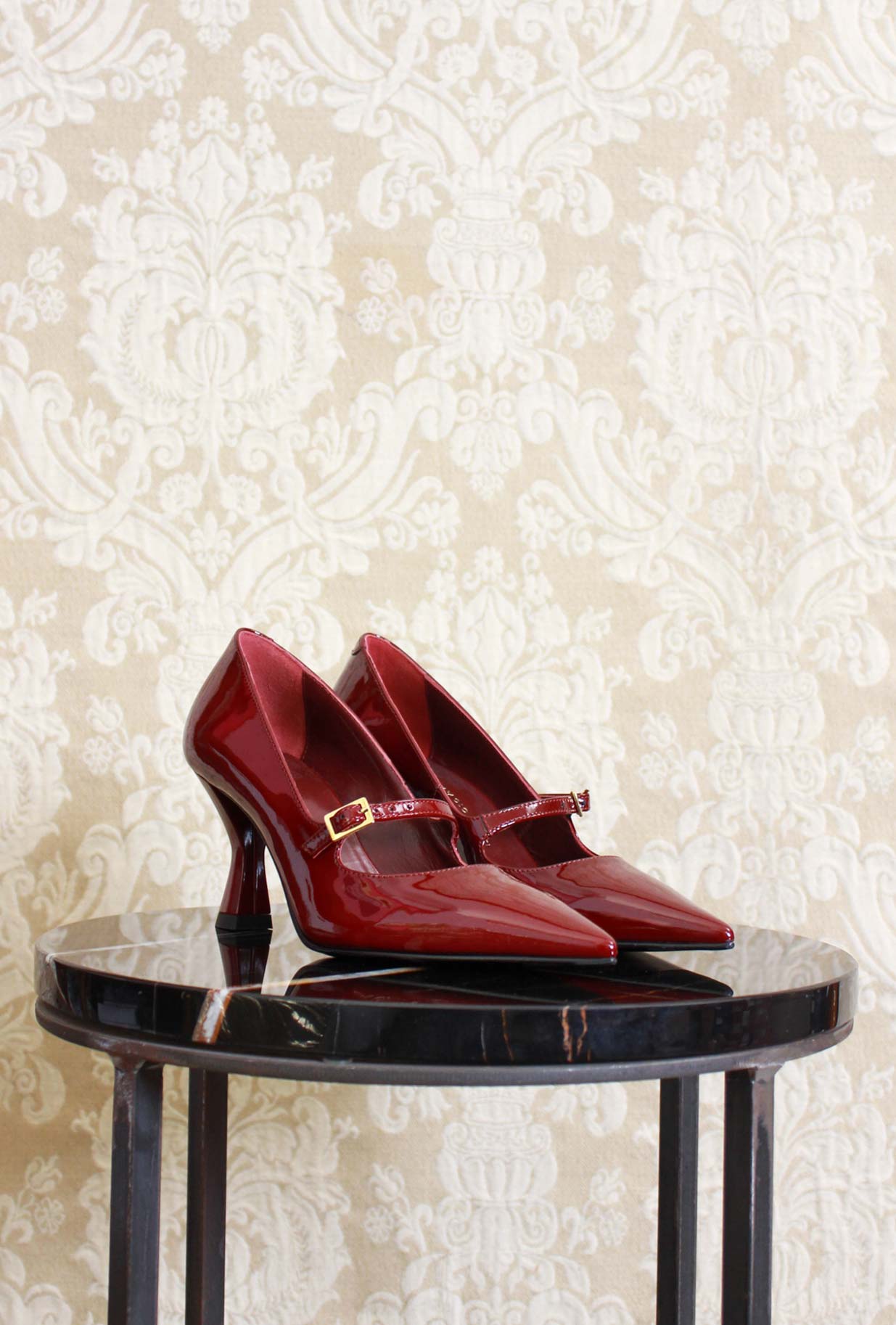 Giampaolo Viozzi D collet Seoul Barolo Patent Galax Sarzana