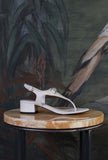 Sandalo infradito liz con tacchetto 3,5 cm in pelle effetto cocco color avorio di greige