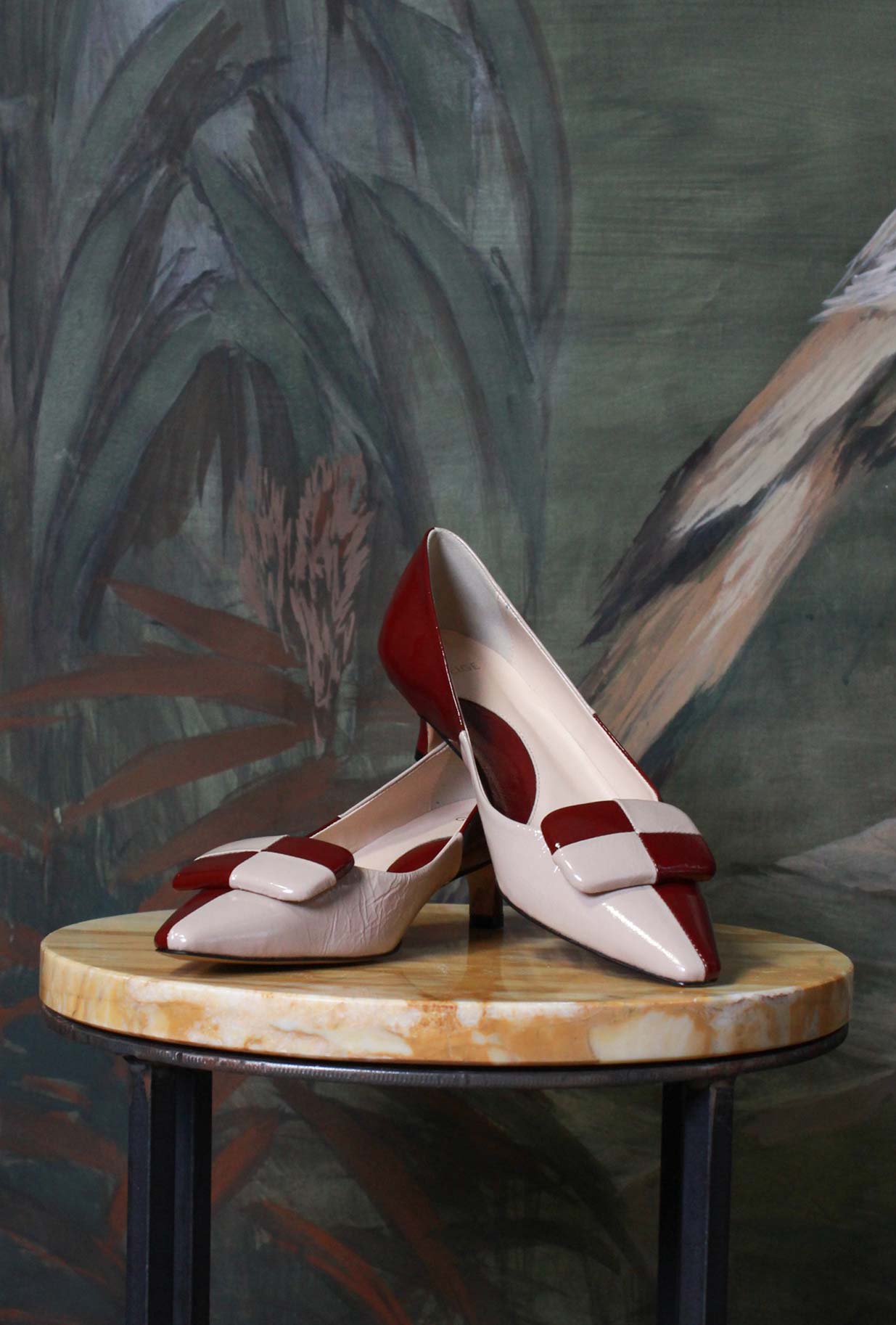 Scarpe Decollette Roger della Greige di colore Sky Wine da donna