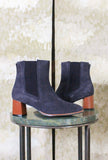Stivaletto Chelsea Melzo della maison Greige Realizzato in morbido suede tonalità Japan Blue da Donna 