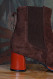 Stivaletto Chelsea Soft Suede di Greige di colore Rust Brown da Donna