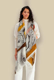 Sciarpa in lana di Inoui Editions in fantasia Freres color natural dimensione 70 x 190 cm