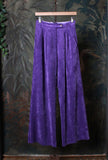 Pantalone Flare della Maison Justmine in velluto Corduro di color Purple da donna