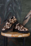 scarpa ingegnere da donna di kjore project realizzata in pregiato cavallino color leopard e suola extralight