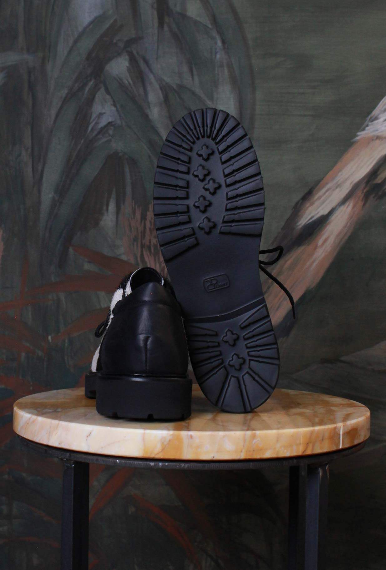 Kjore Project Echelon Eck Limited color Cow Black fall-winter eclettica ricercata 