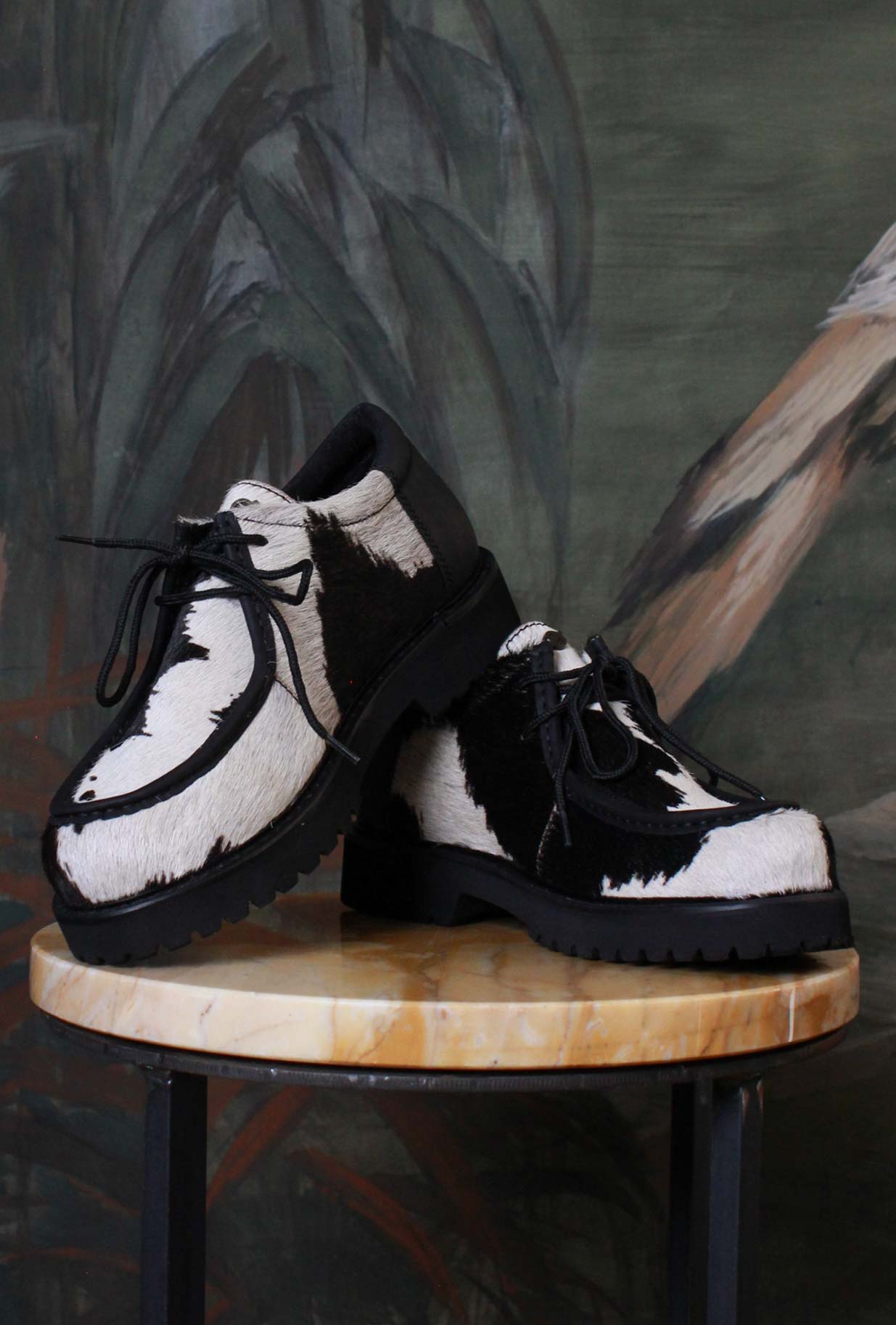 Kjore Project Echelon Eck Limited color Cow Black fall-winter eclettica ricercata 