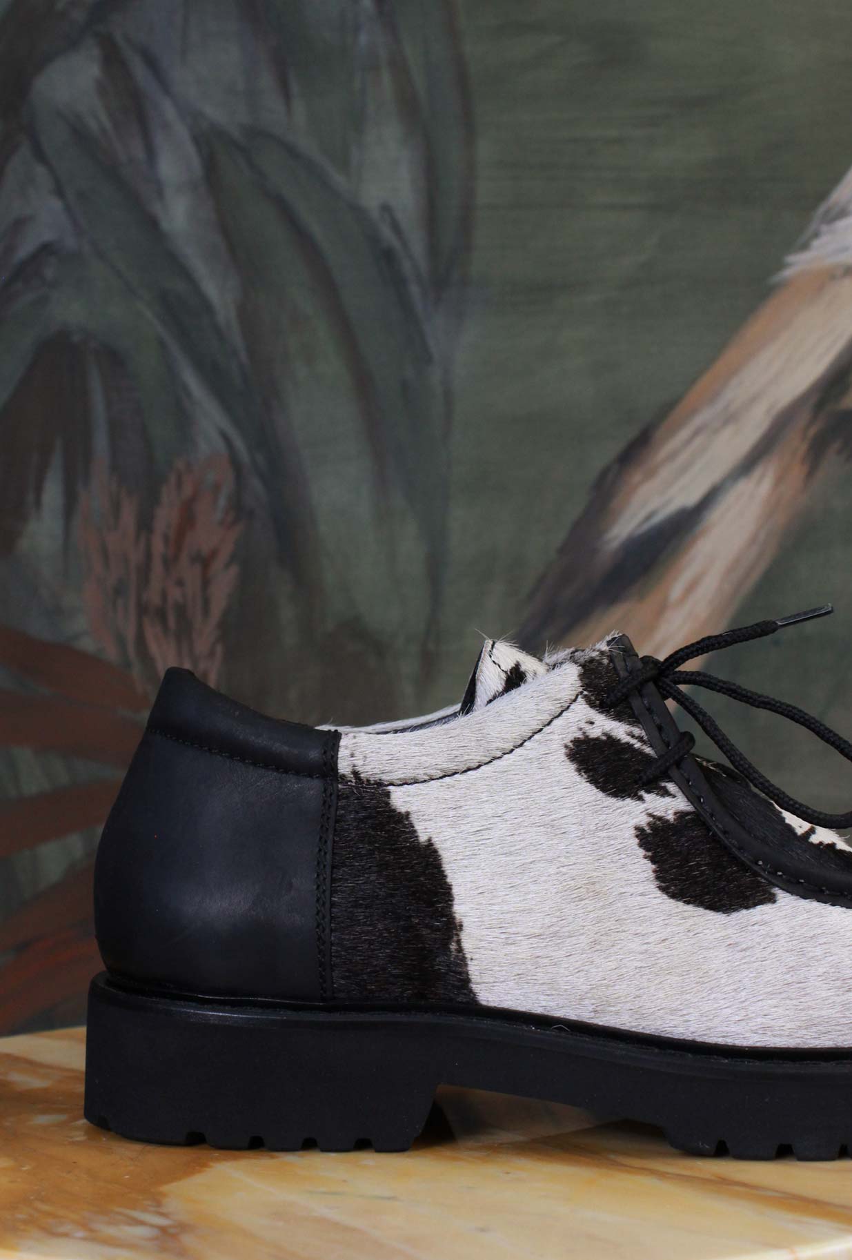 Kjore Project Echelon Eck Limited color Cow Black fall-winter eclettica ricercata 