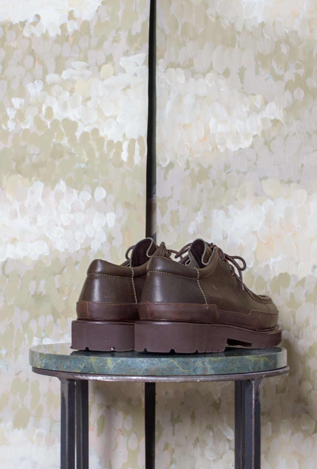 Scarpa Paraboot Engineer Echelon Kjore Project realizzata in pregiata pelle neozelandese oliata nella sofisticata tonalità Olive da Uomo