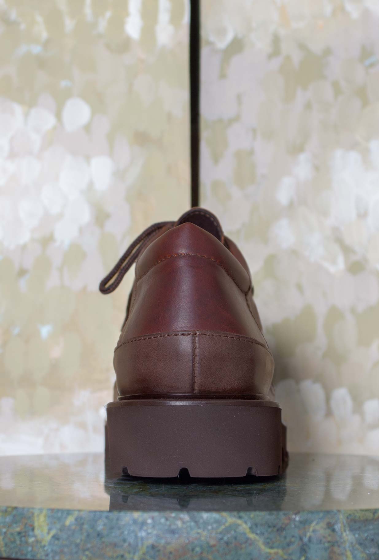 Scarpa Paraboot Engineer Echelon è realizzata in pregiata pelle neozelandese nella sofisticata tonalità Cognac da Uomo