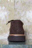 Scarpa Paraboot Echelondi Kjore Project è realizzata in pregiata pelle neozelandese e suede color Brown da Uomo