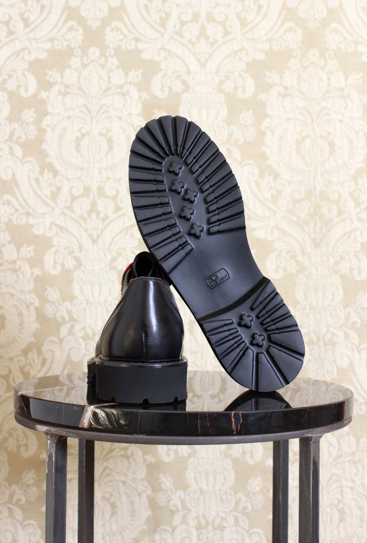 stivaletto rocciatore uomo con suola ultralight della maison kjore project color black