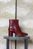 Stivaletto Jela di LOafer realizzato in pelle nella sofisticata tonalità Blood da Donna