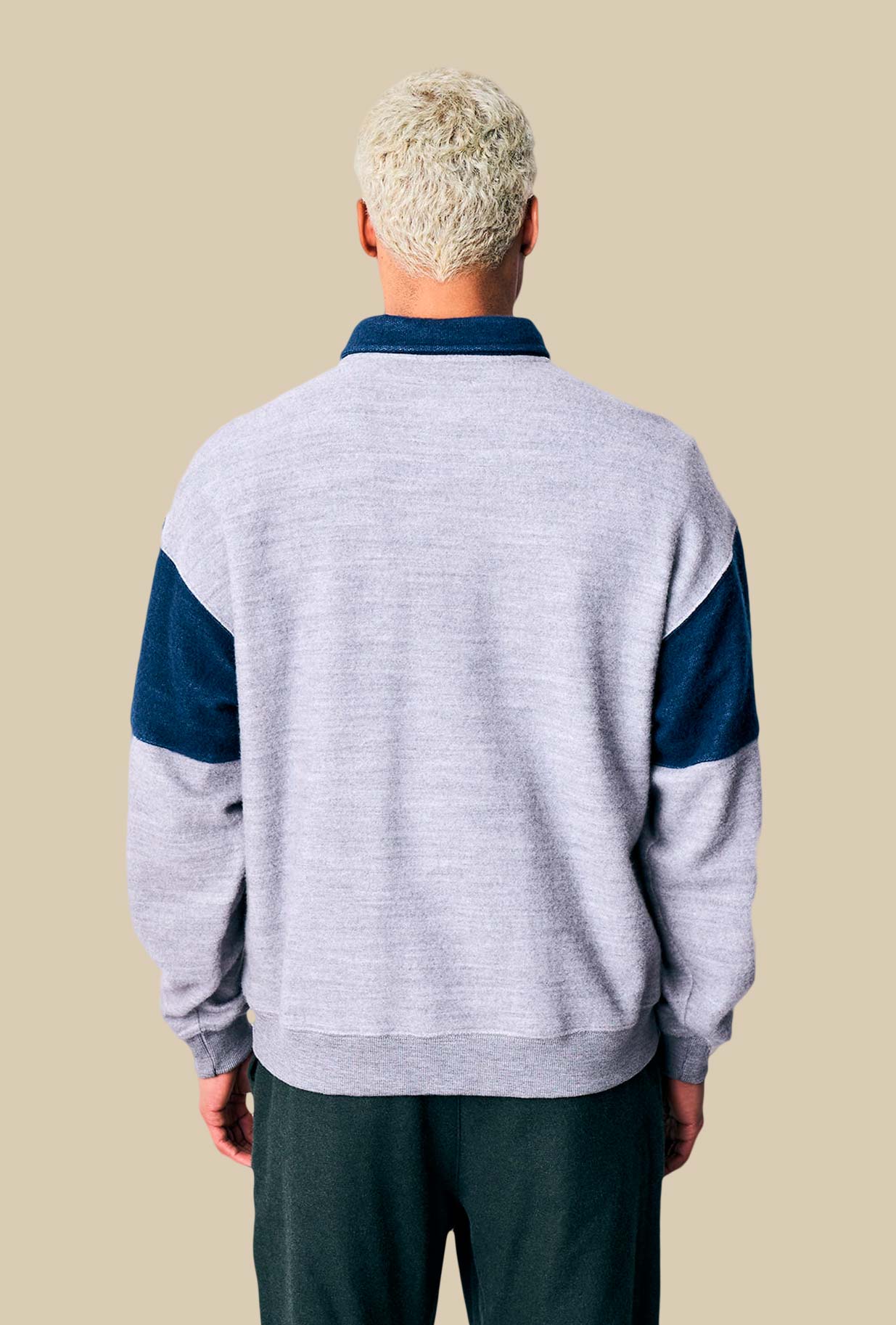 Polo Dori 70’s College firmata Madson Km 0 realizzata in un pregiato blend di lana e bamboo nell’intramontabile tonalità Grey da Uomo