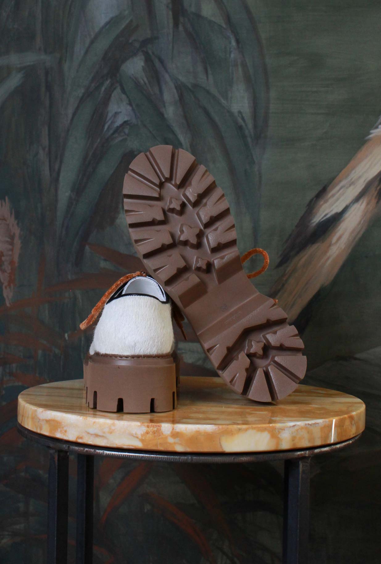 Scarpa Stringata Ingegnere Dora della Maze di colore White Cow da Donna