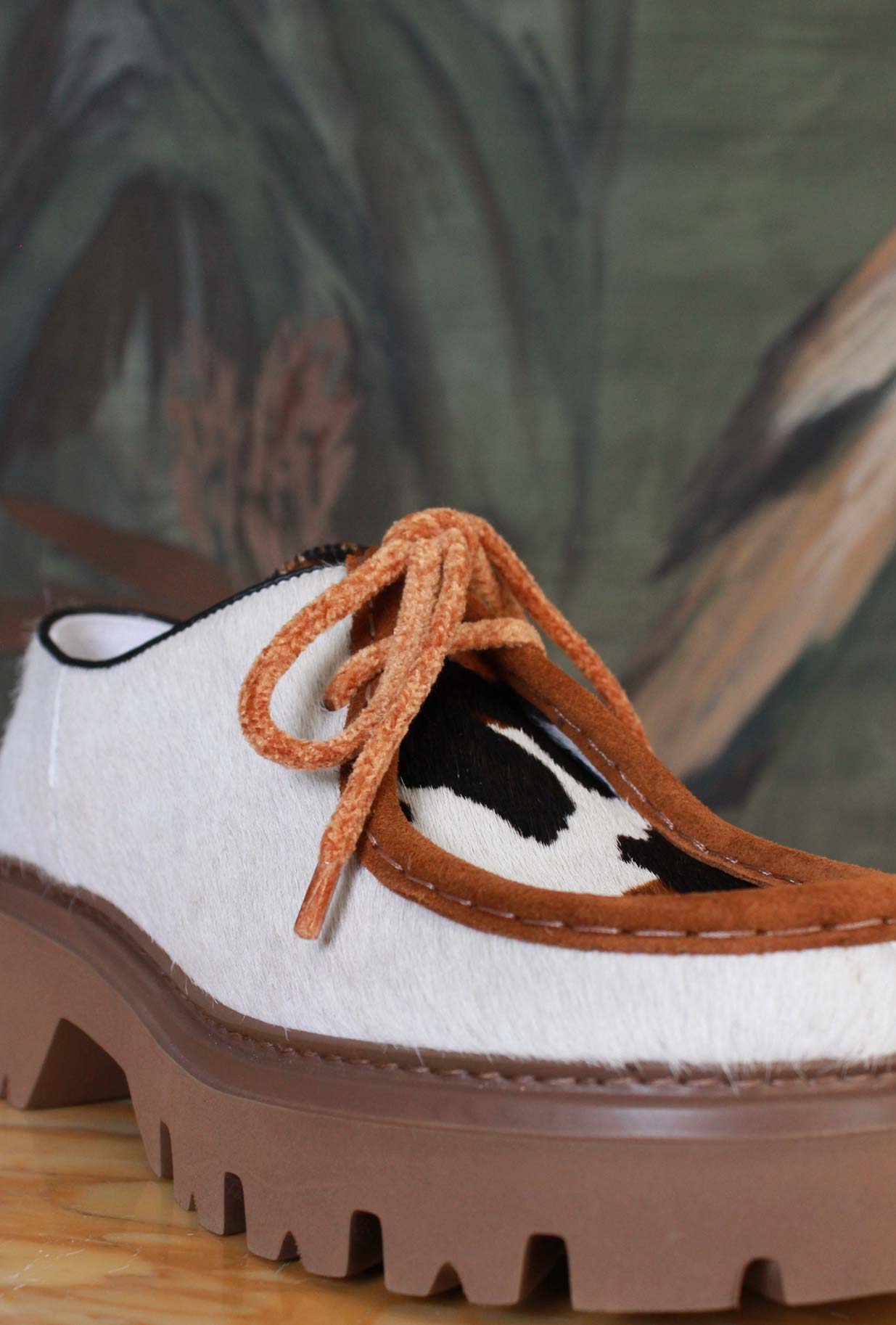 Scarpa Stringata Ingegnere Dora della Maze di colore White Cow da Donna