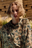 Camicia Gaudel firmata Mes Demoiselles Paris realizzata in viscosa leggera nella luminosa fantasia Golden Garden da Donna