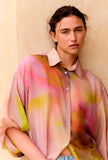 Over-Shirt Reini firmata Mes Demoiselles Paris realizzata in pregiata seta habotai esaltata dalla delicata stampa Rainbow da Donna
