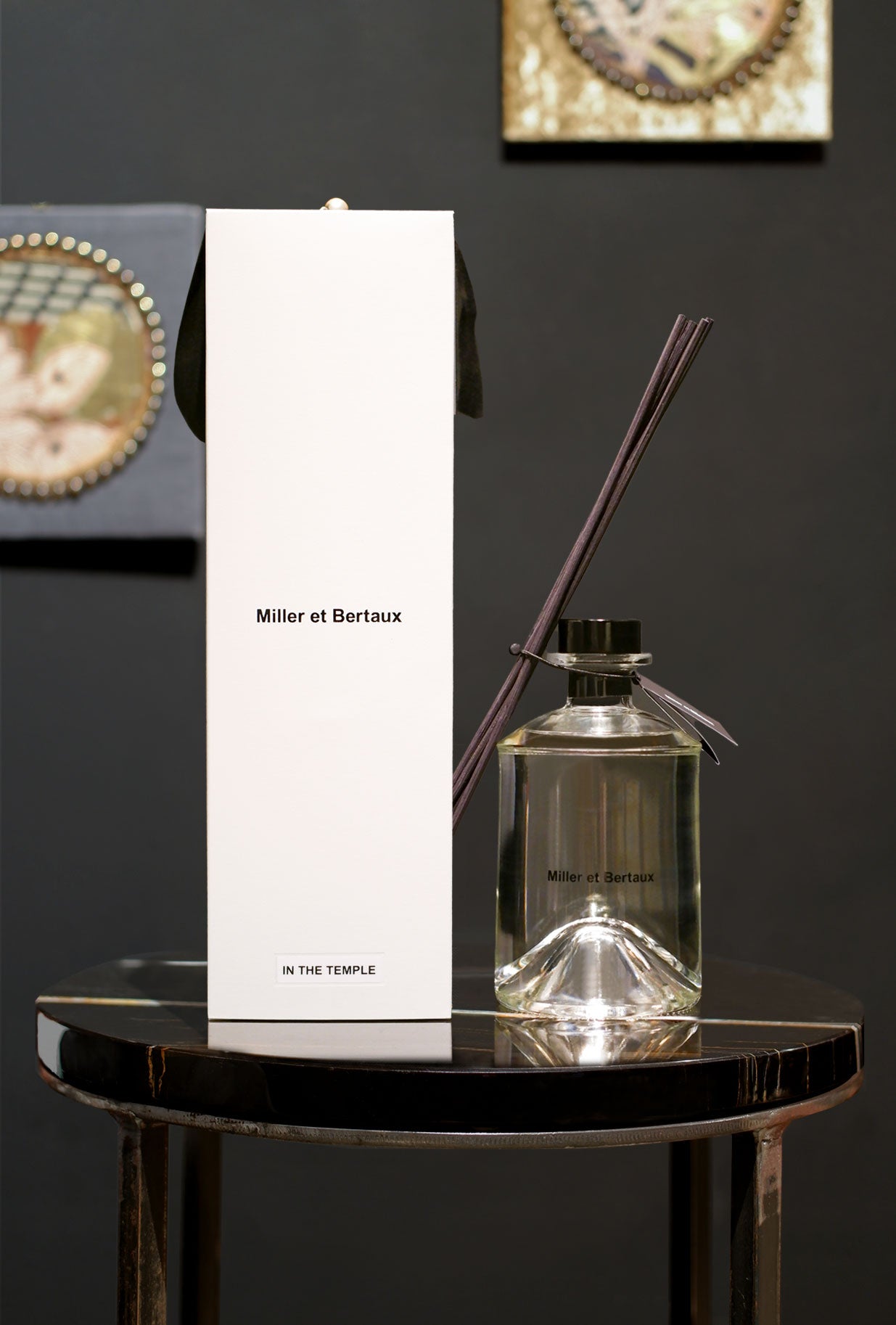 in the temple di miller et bertaux diffusore ambiente profumata legnosa 500ml