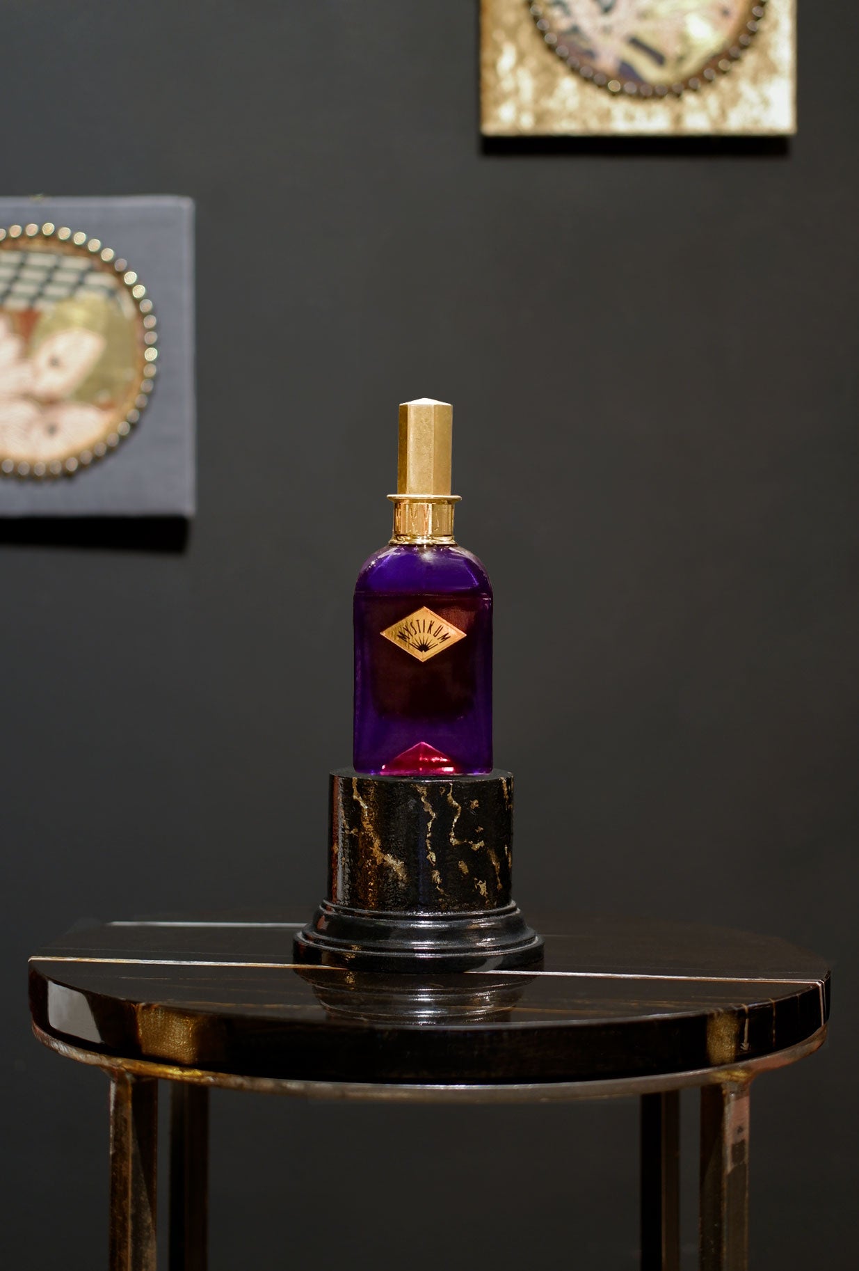 Nightfall in the city of the kings è la nuova fragranza speziata e fruttata di mysticum fragrances
