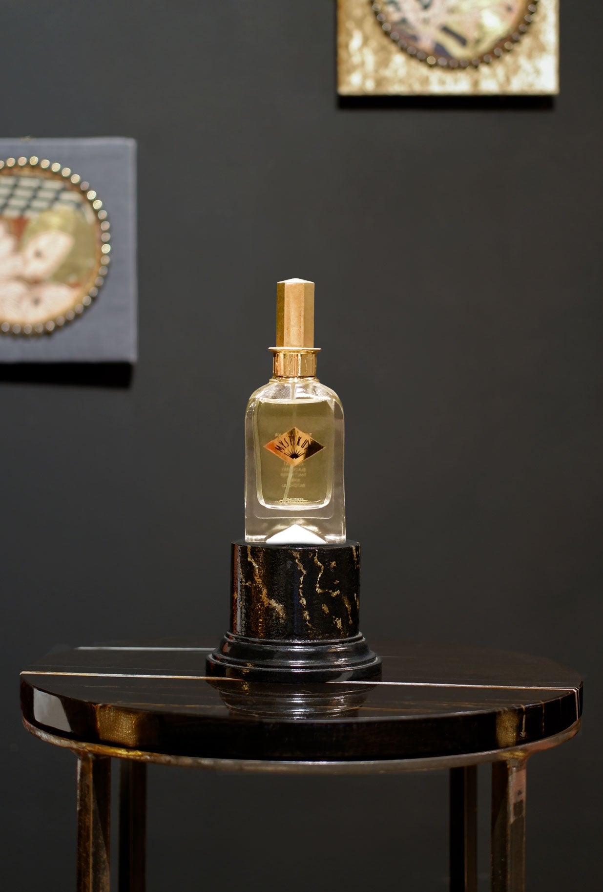 The color of air  la nuova fragranza speziata ed agrumata di mysticum fragrances