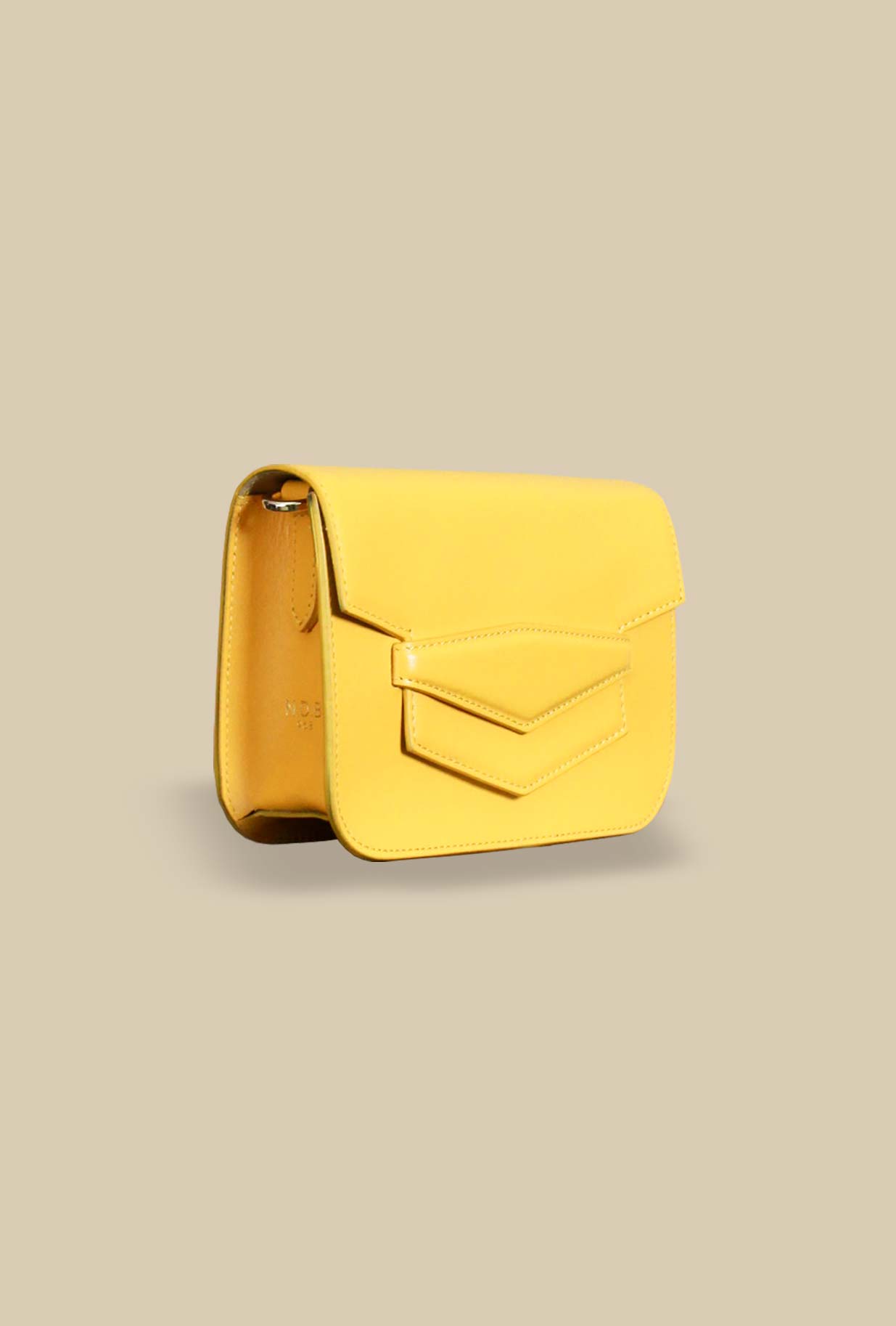 mini bag da donna della maison ndb con catena oro color ananas