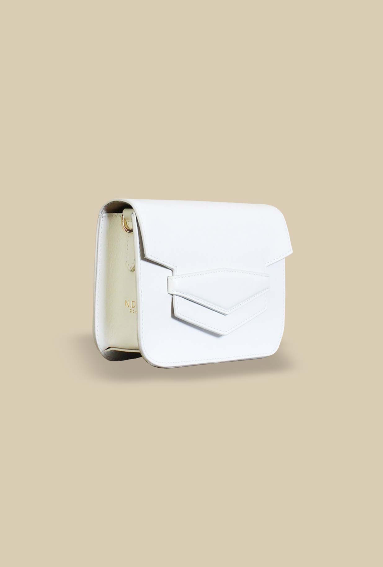 mini bag da donna con chain gold della maison ndb 968 color latte