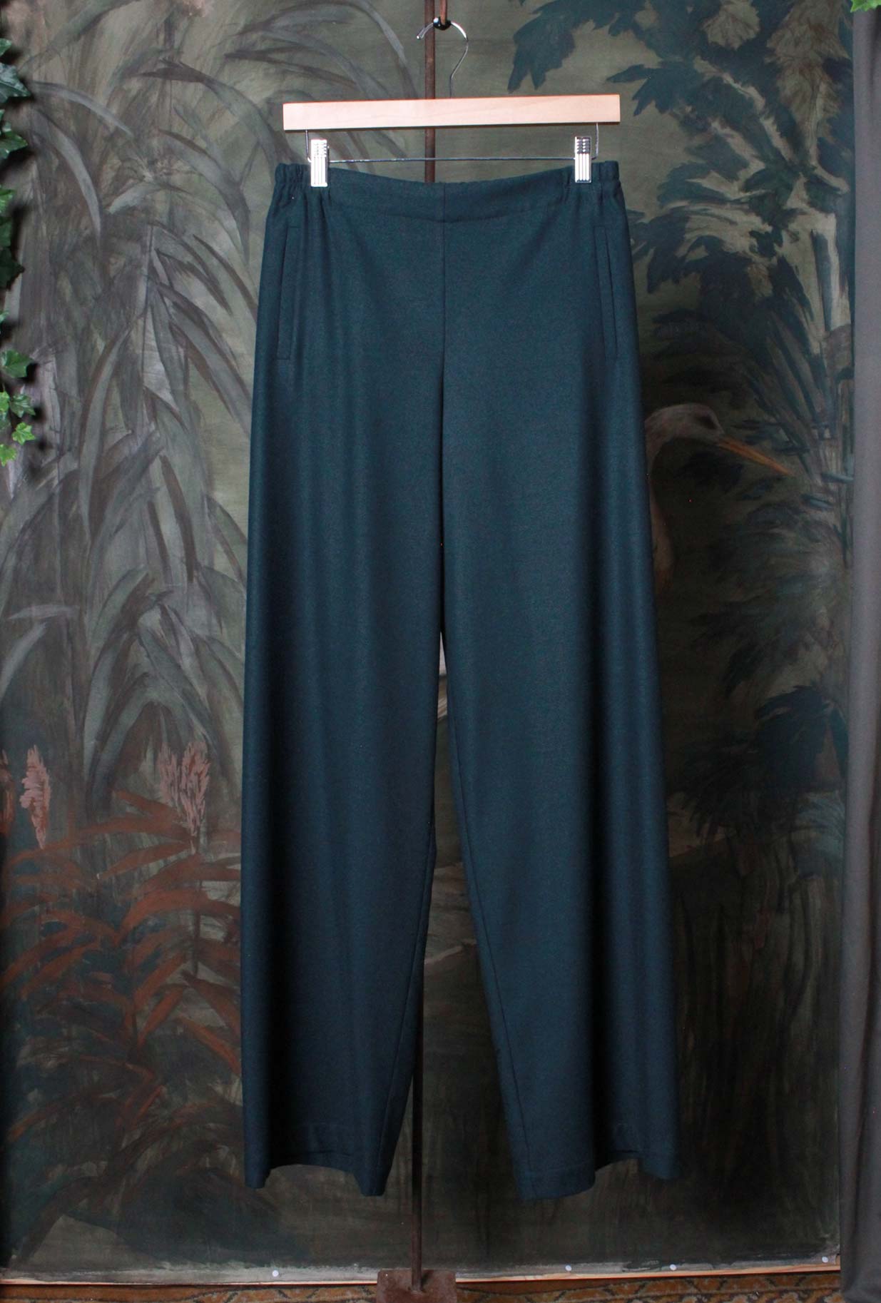 Pantalone Bojan della Maison Niù di Lana color Matcha Green da Donna