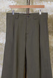 Pantalone Recco di Officina 36 realizzato in cotone nella sofisticata tonalità Military Green da Uomo