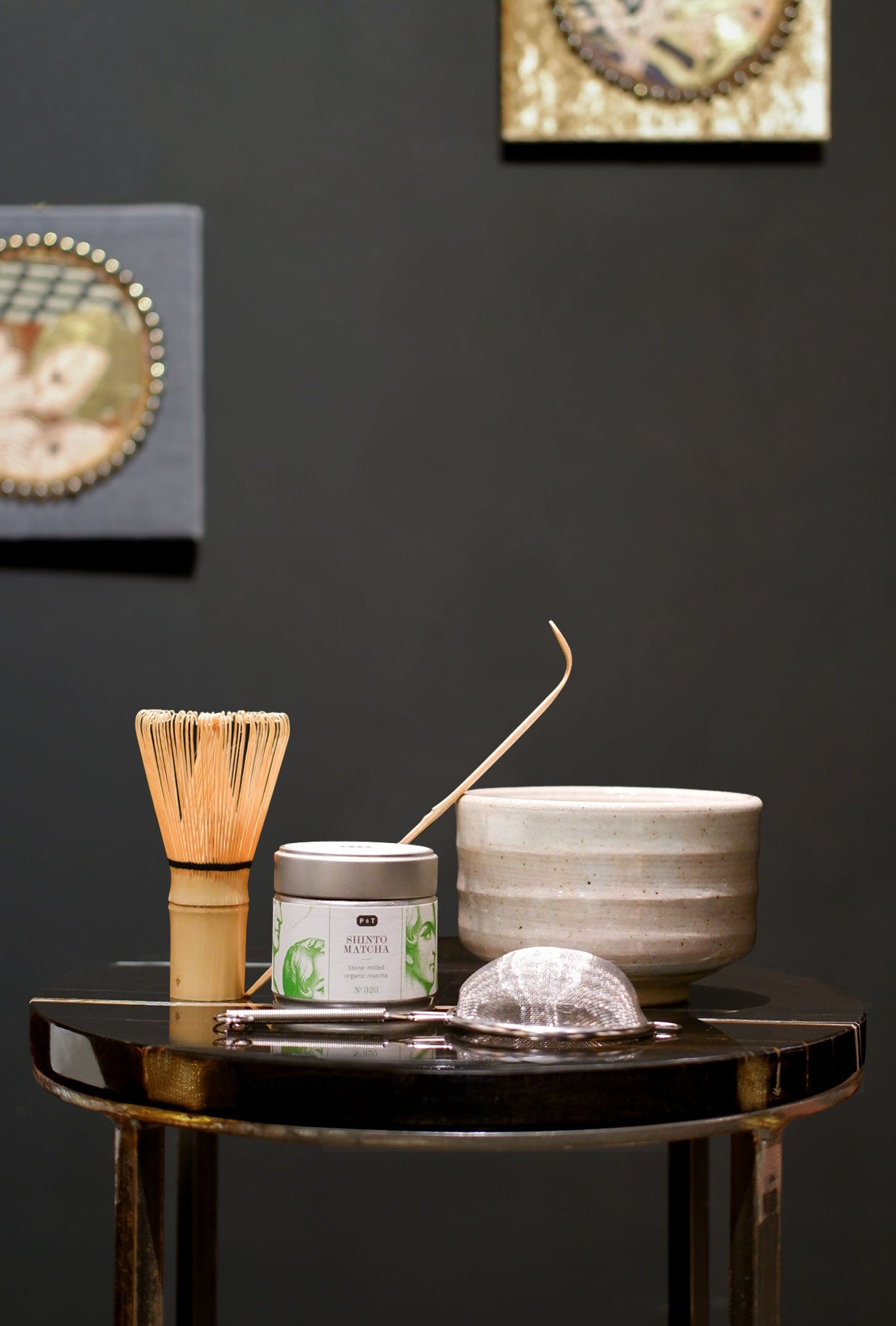 Matcha starter kit comprensivo di chasen, chashaku, chawan bowl, colino e shinto matcha tea