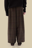 Panta-Banana Twisted Tartan Wine