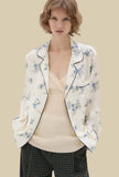 Camicia Pajama di Phisique Du Role realizzata in prezioso jacquard nel delicato motivo floreale Sky Bouquet