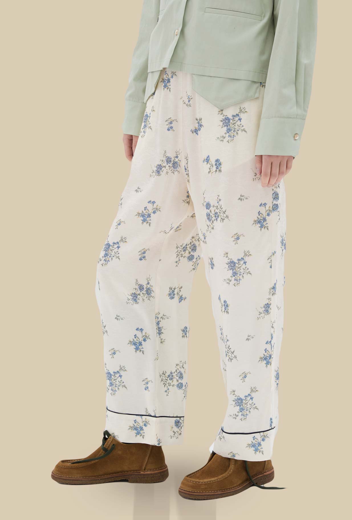 Pantalone Pajama di Phisique Du Role realizzato in prezioso jacquard con floreale Sky Bouquet