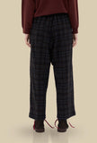 Panta-palazzo/Pantalone Venezia di Phisique du Role realizzato in pregiato blend di lana e cotone nell’intramontabile fantasia Check da Donna