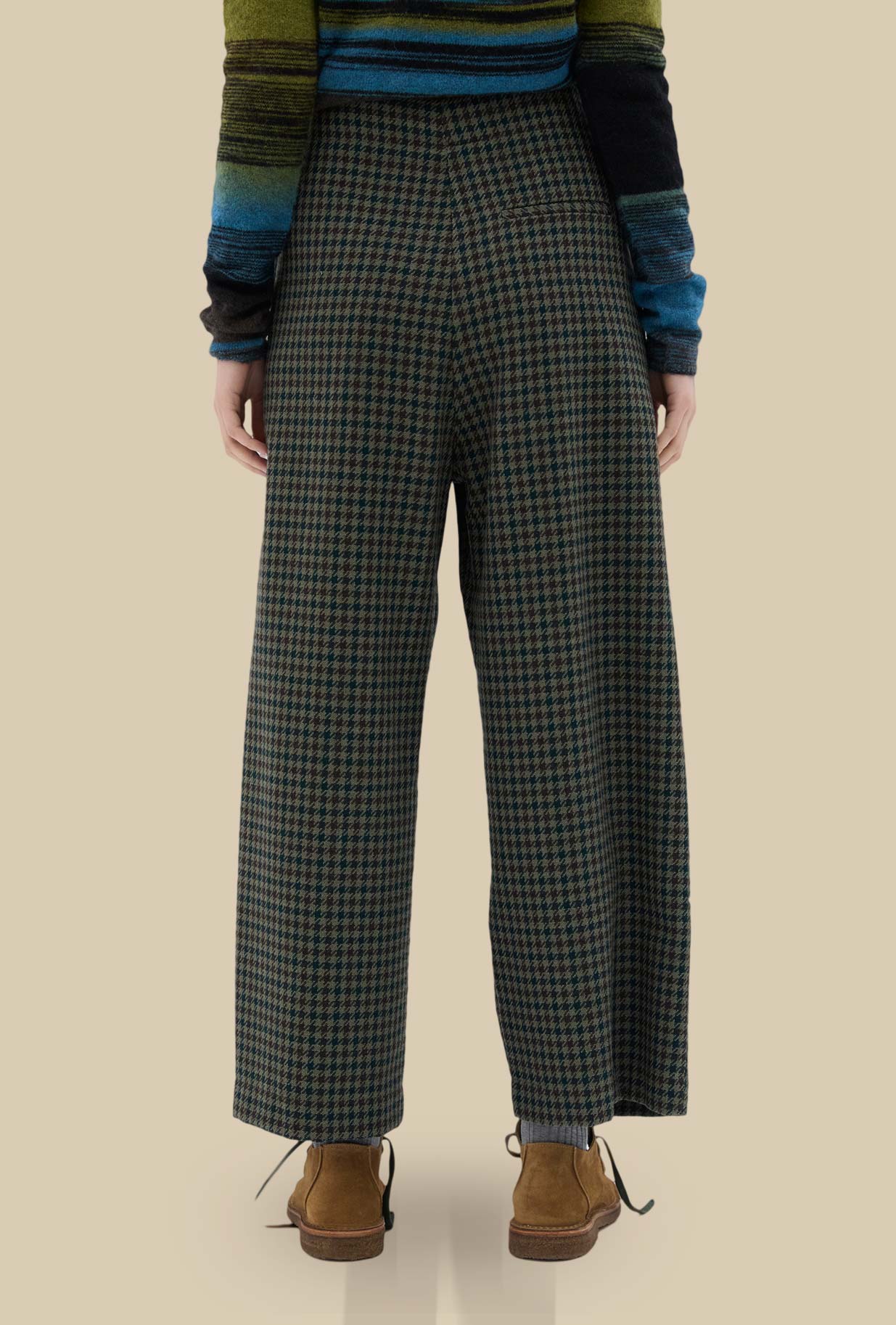 Pantalone Kyoto di Phisique Du Role realizzato in un pregiato blend di lana e cotone nella raffinata fantasia Pied de Poule da Donna