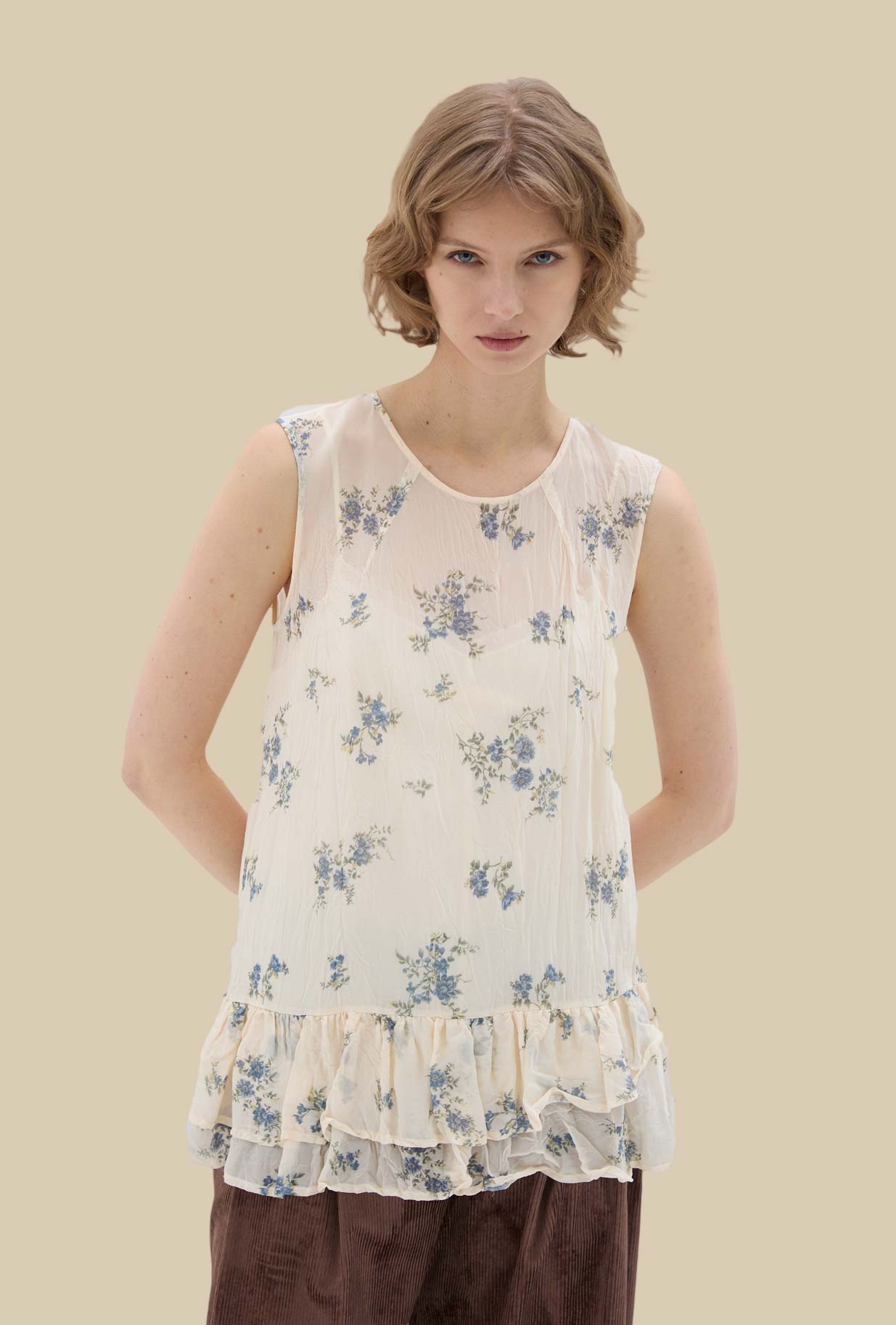 Ironed Pleated Top in Organza Sky Bouquet