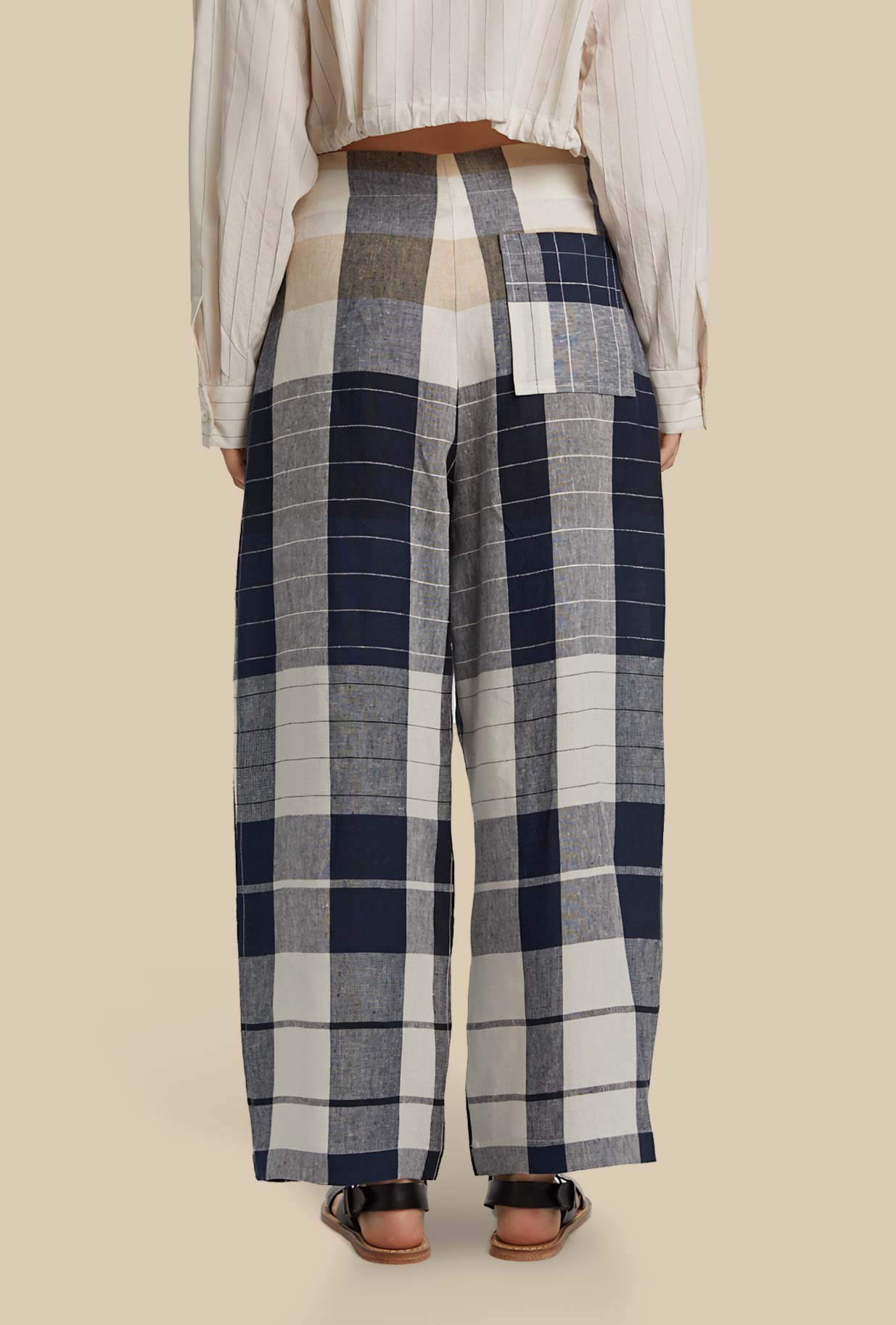 Pantalone Tokyo Tumbler Linen di Phisique du Role avvolto in un raffinato motivo Squared da donna
