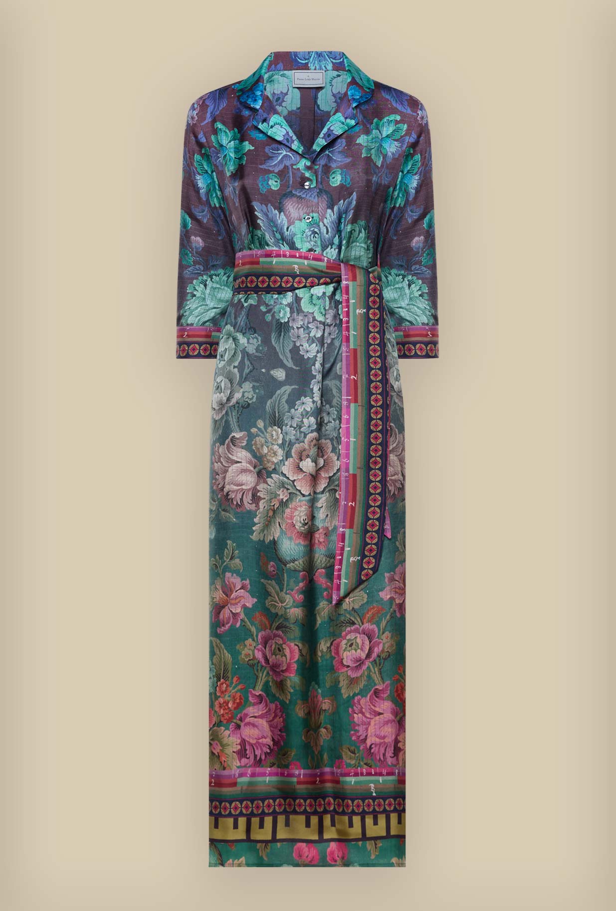 Abito Chemisier Kaleidoscope Bloom in seta di Pierre Louis Mascia avvolge la figura in un'aura senza tempo