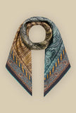 Carrè in Seta Ethereal Kaleidoscope