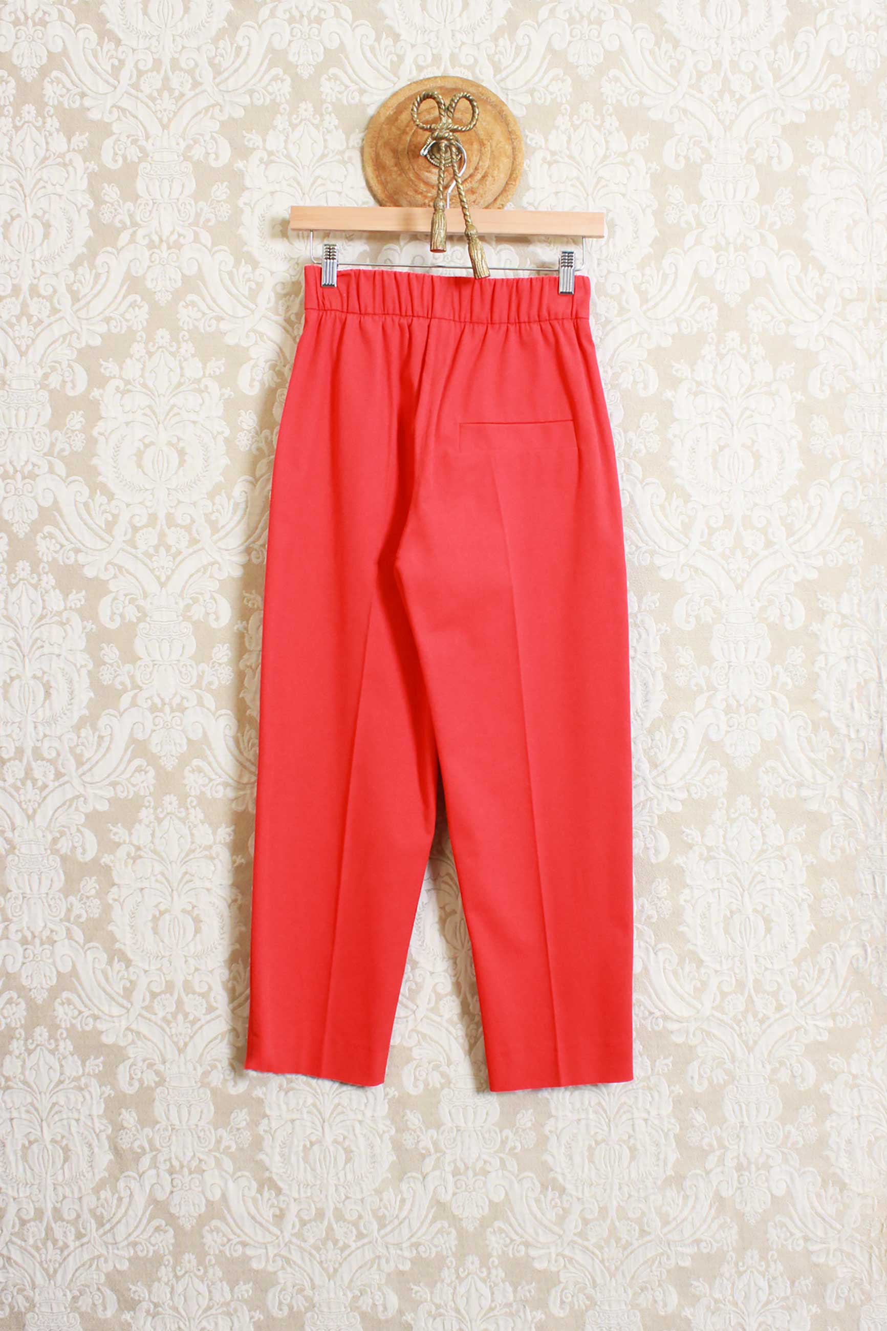 Pantalone cropped Kilo di Tela9 da donna con elastico in vita color red passion
