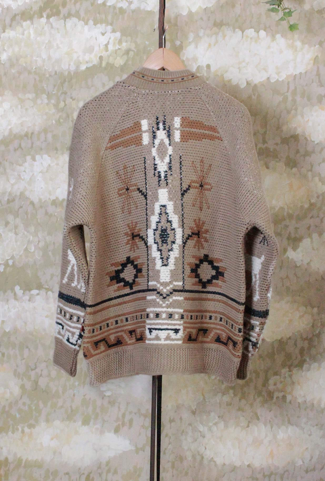 Bomber Mountain Jacket di Telacruda realizzata in un pregiato blend di lana e alpaca nell’intramontabile tonalità Corda da Uomo