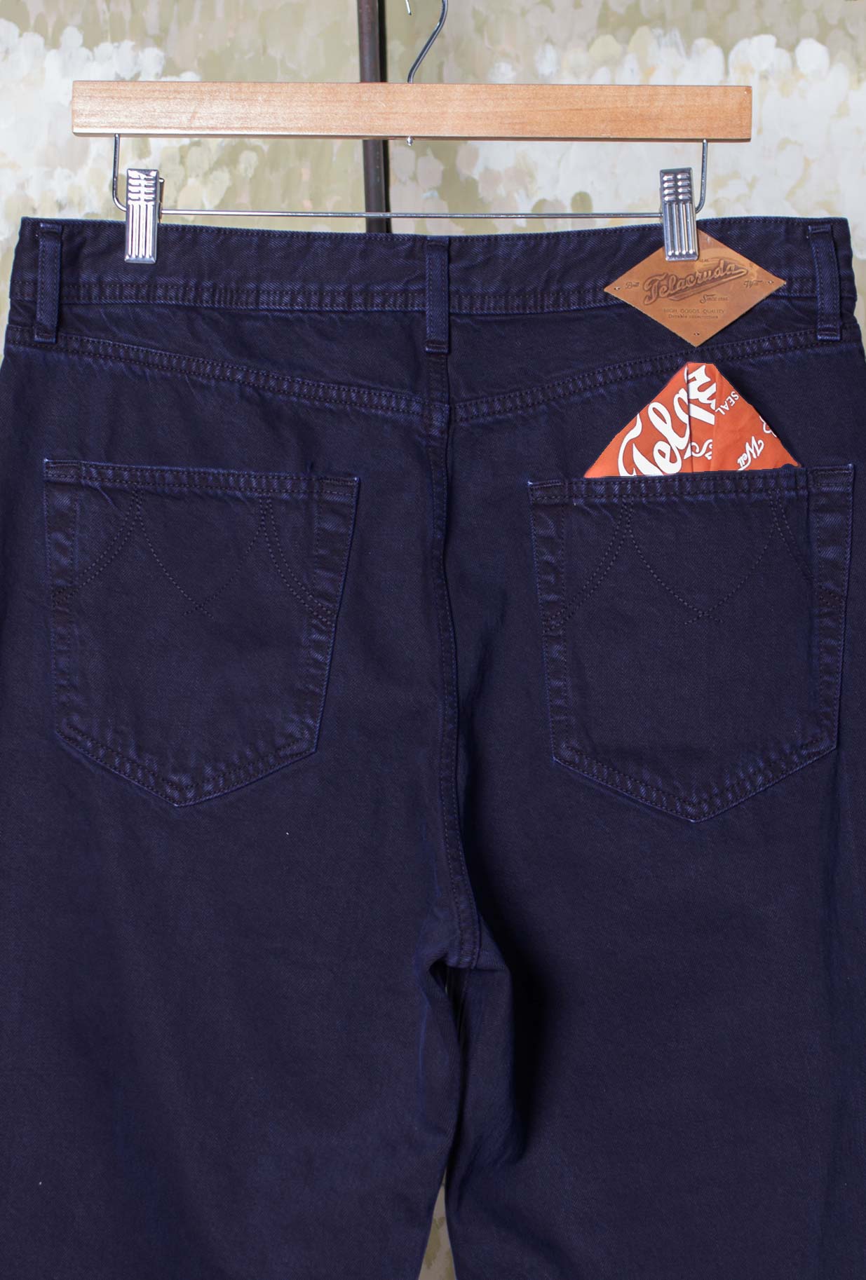 Pantalone Denim di Telacruda realizzato in denim nella sofisticata tonalità Blu Unwashed da Uomo