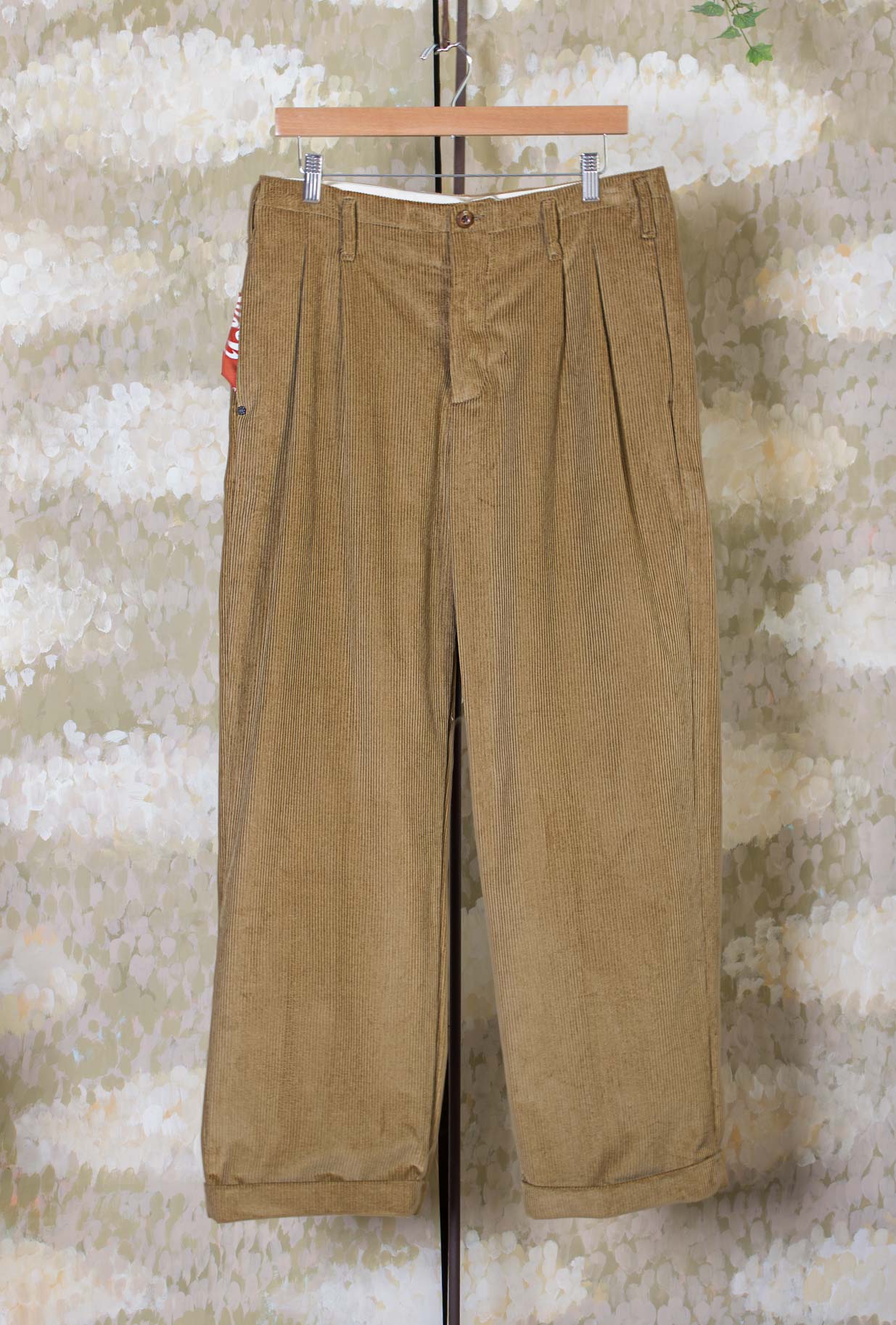 Pantalone Uniform di Telacruda realizzato in un raffinato tessuto dalla tonalità Biscuit da Uomo