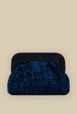 Borsa clouch dora chenille della maison Via Mail Bag in velluto intreccio color night blue donna