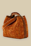 Borsa secchiello coral chenille della maison Via Mail Bag in velluto intreccio color orange donna