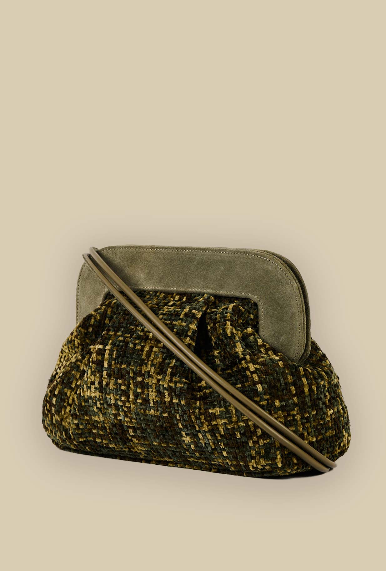 Borsa clouch dora chenille della maison Via Mail Bag in velluto intreccio color military green donna