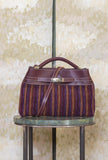 Borsa Alma di Via Mail Bag realizzata in pelle e ciniglia nell’inedita tonalità Violet-Burgundy da Donna