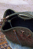 Borsa Secchiello Cayos di Via Mail Bag nella profonda tonalità Forest Green jacquard 